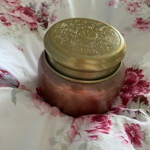 new rare anthropologie large capri blue gardenia & fig iridescent pink candle